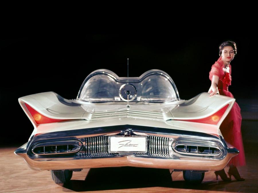  Lincoln Futura Concept Car 1955 года  (фото 2 из 6)